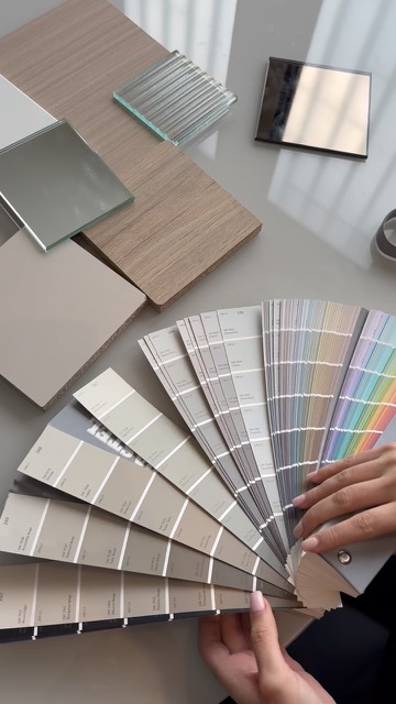 Selección de paleta de colores y acabados